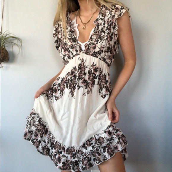Free People floral boho v-neck tie flowy dress - Picture 2 of 6